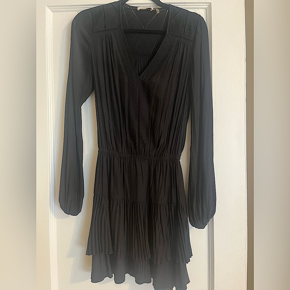 Women’s long sleeve black dress with lace and pleating